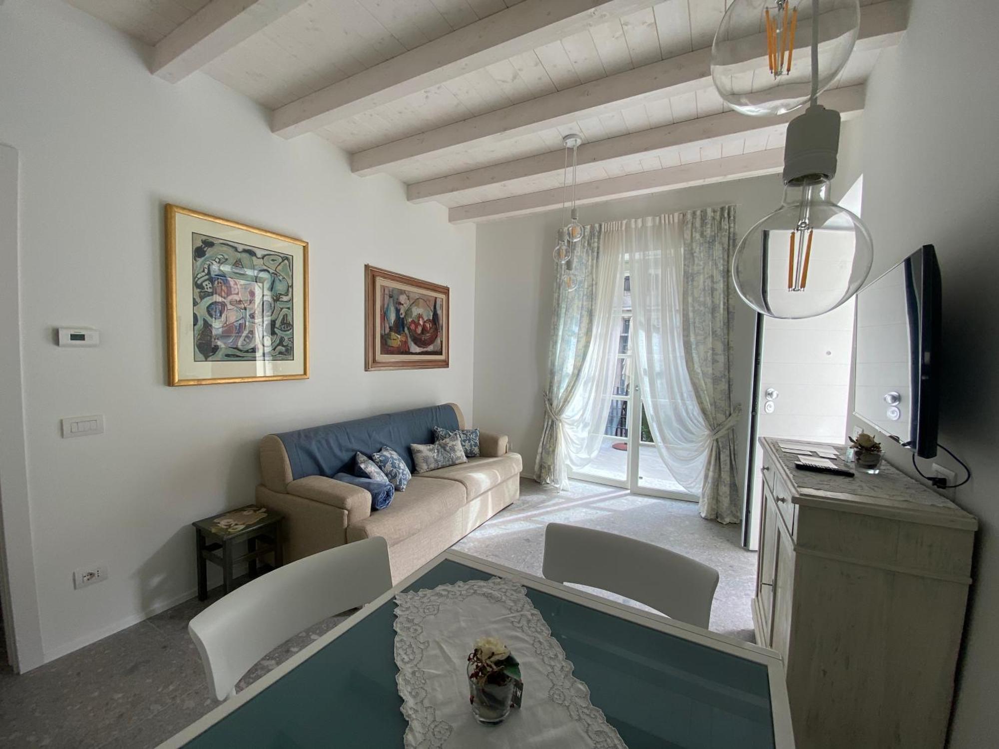 La Casa Di Gio: Piccolo Gioiello In Centro Como Exteriör bild