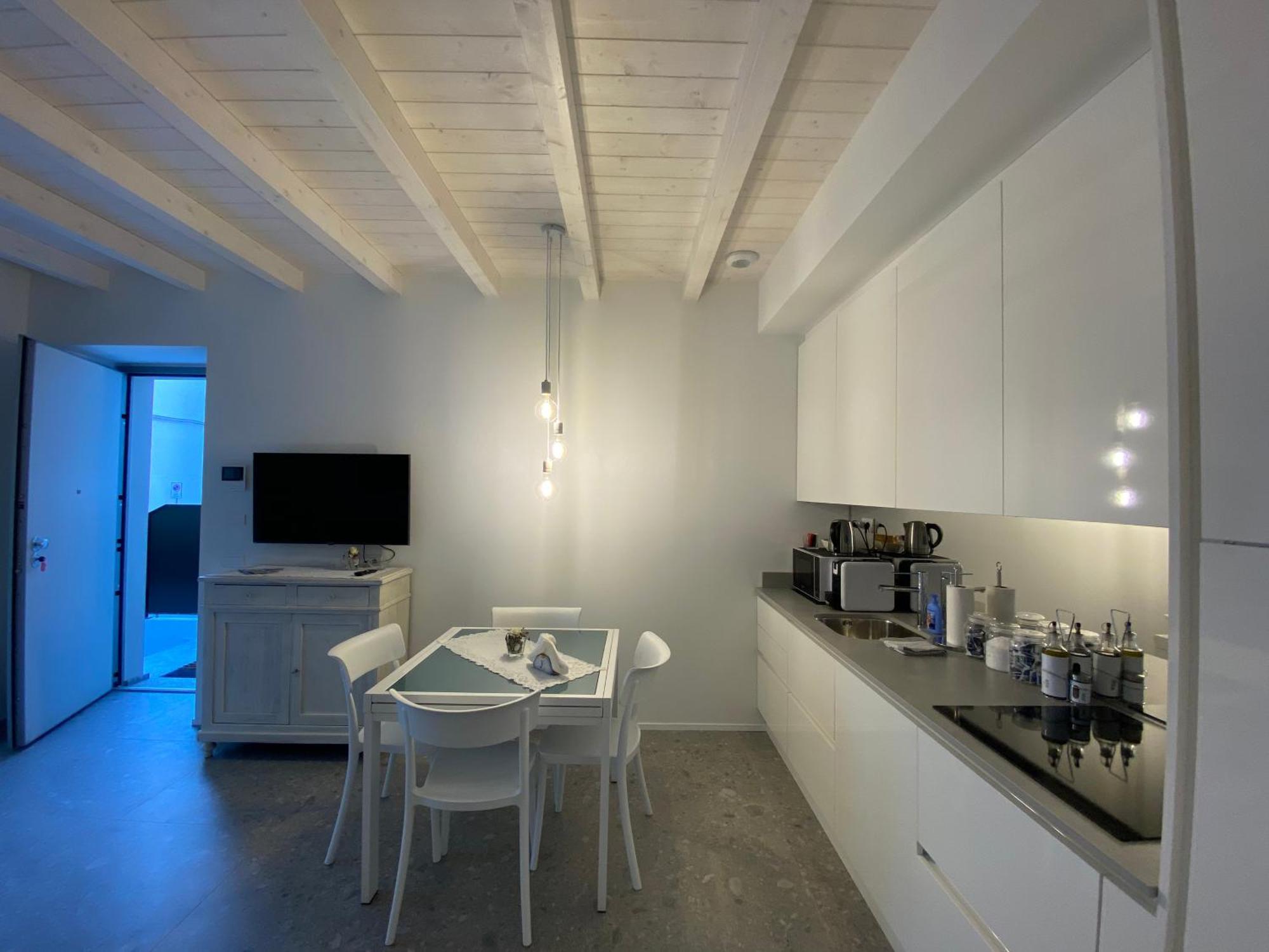 La Casa Di Gio: Piccolo Gioiello In Centro Como Exteriör bild